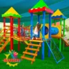 Este Módulo de Madera tiene torres, toboganes, túnel, puente colgante, escaleras, red de sogas y rampa alpinista. Ideal para parques y áreas recreativas.